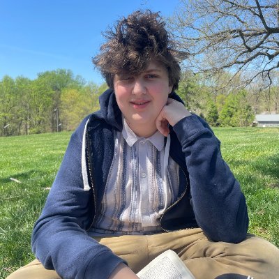 ardeaedictae's profile picture. Aspiring Classicist

Potomac School '25