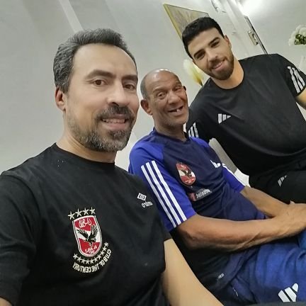 مؤسس تيم #نسور_الاهلي
باعشق ديني جدا .. قائد كشافة ..أهلاوي جدا .. رسالاوي قديم .. بتاع خير .. باعشق التفاهة وتركتلك اختراع الذرة
❤❤❤