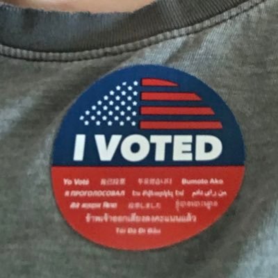 Gwyns_here's profile picture. A disappointed optimist thirsting for justice and fair play