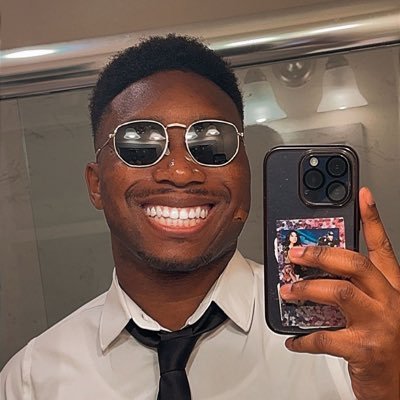 Just on here to feed my ego, thanks y’all ⊹ He/Him 