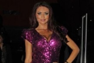 AmyChildsNews_'s profile picture. following us: @mrharryderbidge.    please follow us if you love @missamychilds any questions, please ask!xxx