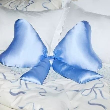 kittygyal2000's profile picture. diary 𐙚