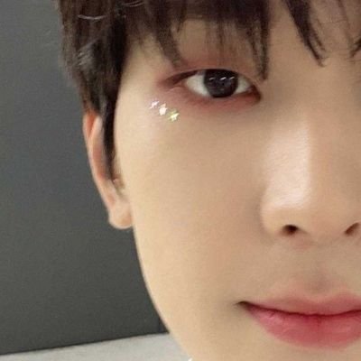 minwonlist's profile picture. yapping version