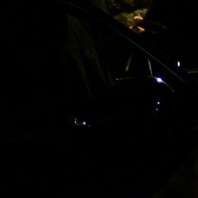 Simcardidit's profile picture. 