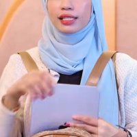 Lovely Queen (@ro_zahidhusson) 's Twitter Profile