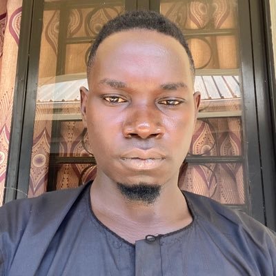 Ryan_Mubiru's profile picture. Am Clasaic man