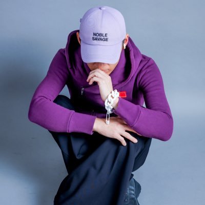 Michi_i_926's profile picture. WEBデザイナー | Figma | Studio | Canva | 旅、ファッション、スポーツ(学生時代は野球部主将) | 読書毎月1-2冊、書道 | 大阪在住 | 40代 | 目標 : デザインしながら世界を旅する！！