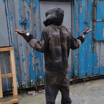 _Ysoblu's profile picture. 🎱 | Transparency