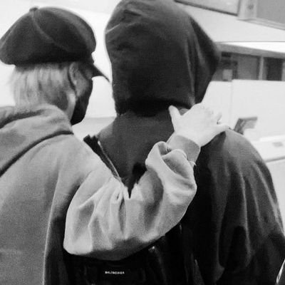 _km5813's profile picture. ғᴏʀᴇᴠᴇʀ ᴡᴀʟᴋɪɴɢ ᴡɪᴛʜ ʏᴏᴜ ⁷