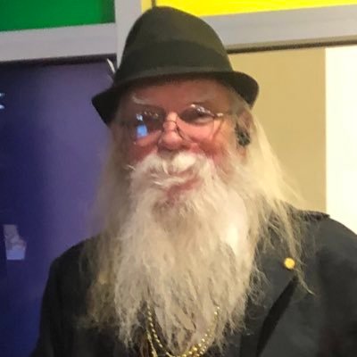 Danhop61's profile picture. 