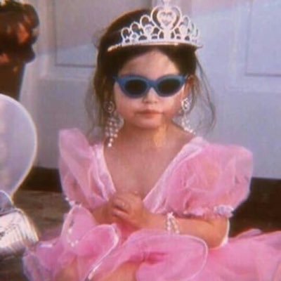 just a mbbs student who loves making her life more and more miserable