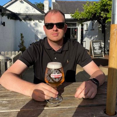 jay_leeswood90's profile picture. 