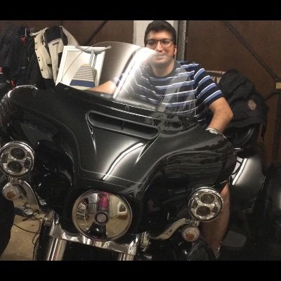 ThatGuyAkshay's profile picture. Urban Guy, Rural Living