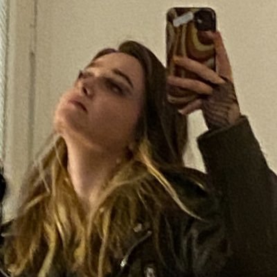 julia || saw chappell Profile