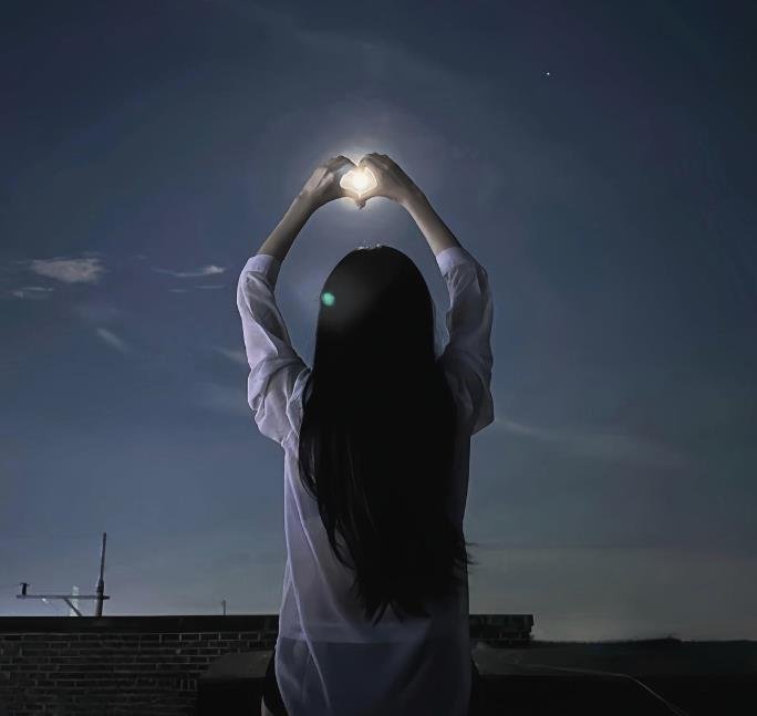 adsh888's profile picture. 만남 이동가능! 본계@y5883