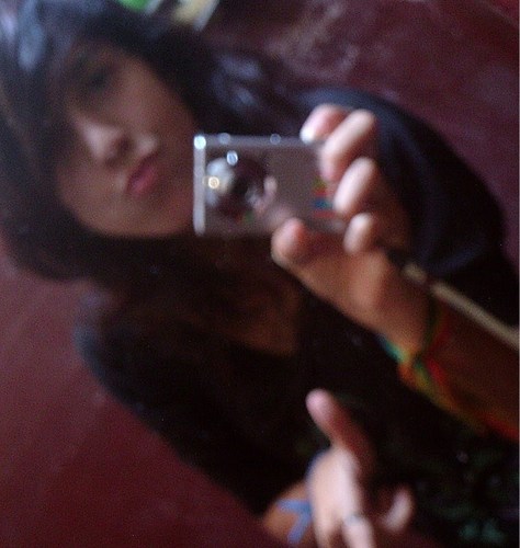 - Não sofra por amoor, maais sim peelo oq vose nnão teem (yn'