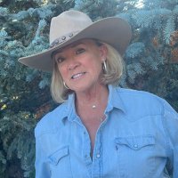 Angie Stevens (@angmadevarsity) 's Twitter Profile