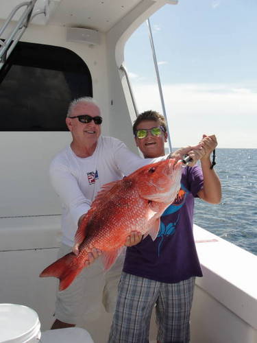 Retired Charter boat Captain. Full time fisherman. Chase Elliott fan. Young Gulfshore 20
