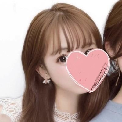 emiko98888's profile picture. 