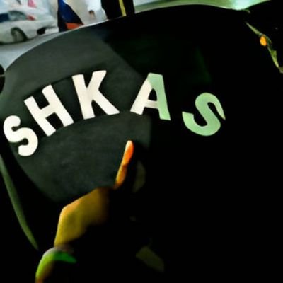 iiSHKAS's profile picture. 