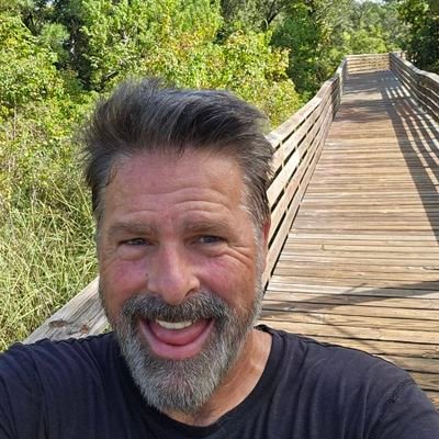 JonEzelle1's profile picture. 