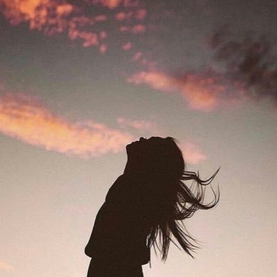 النِساء التّيِ مُنِعنَ من الرَكض سَيَلِدنَ نِساءَ بِأجنِحه