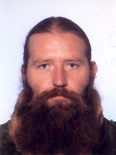 tyfoza's profile picture. Když má člověk víc než potřebuje, neznamená to, že bude šťastnější... mně stačí dvě kola.