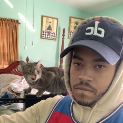 Regidark's profile picture. one must imagine sisyphus smiling | 4/3/2025 @nadiamariazefri