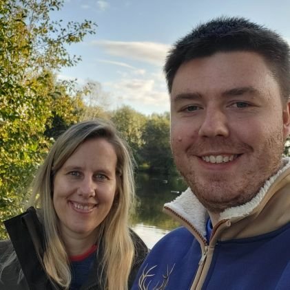 Country life is the best life!
Love clay shooting, beating & tractors.
#oufc #lafc