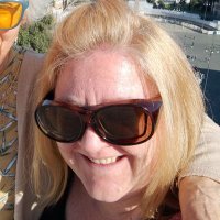Helen Louise (@helenelkin) 's Twitter Profile Photo Helen Louise (@helenelkin) 's Twitter Profile Photo