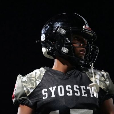 Raghav_Ghosh3's profile picture. Syosset • C/O 2027 •WR• 5’8” • 165lbs • Email: RaghavGhosh315@gmail.com