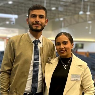 daniorpa's profile picture. (JW).    Sigueme y te sigo ;-)  
 Instagram - dasnielortiz..
-She shares my dreams-