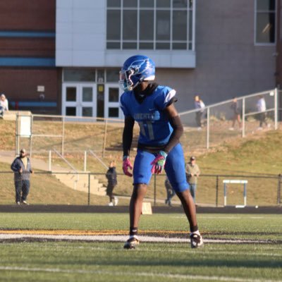 Emanuel_Eliseo1's profile picture. |6’2 186| C/O ‘28|Liberty highschool| 3.4 gpa|email: emanueleliseo@icloud.com| phone number: 8169144652| WR|