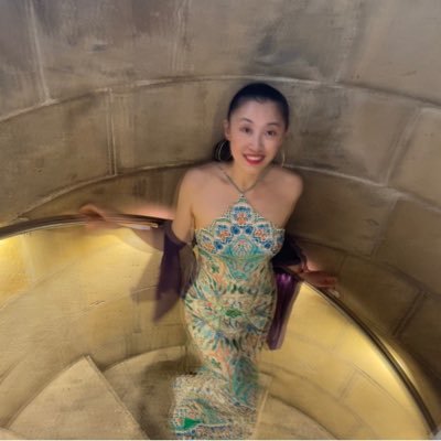 yiruwang99's profile picture. 😉