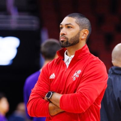 Husband to Patience, Father to Addy & Emmy, University of Louisville Ast. Coach, *Instagram - @ Peypeysiva #ItsAllJesus