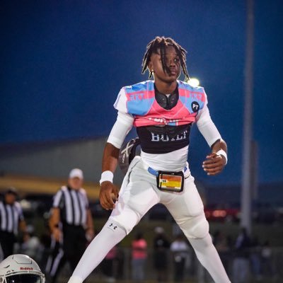 QB🏈| Hunter Kinard Tyler HS🩵🩶| c/o 2025| 3.3 GPA ahmircreer@gmail.com https://t.co/Sy8EzWLji2