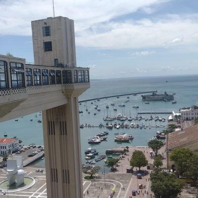 diario_pontocom's profile picture. *Não tenho certeza de nada, porque a sabedoria começa com a dúvida.