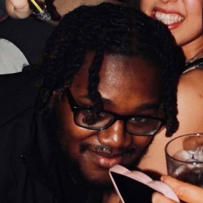 AliFiisher's profile picture. Sport Fanatic ⚽️ 🏀🔴 Football Business Grad .......... These are my thoughts 🧠.