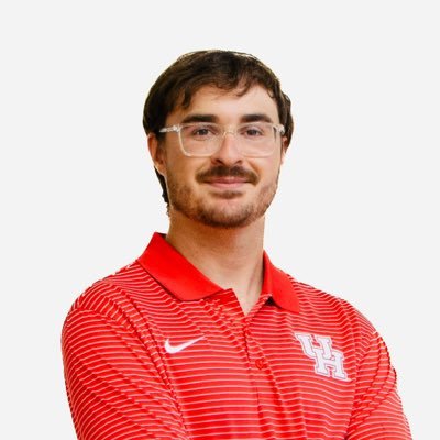 Sports senior staff writer for The Cougar |University of Houston Class of 2026|