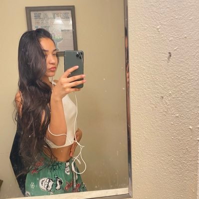 queenissaaaa's profile picture. BugattiiBrii