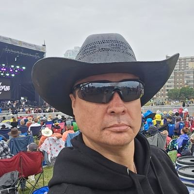 ChadMartinTV's profile picture. I am an Alberta Sovereigntist. 
Husband, Father of two, ham radio enthusiast (VA6VE), embracing sobriety, & a strong foundation built on faith in Christ. ✝️
