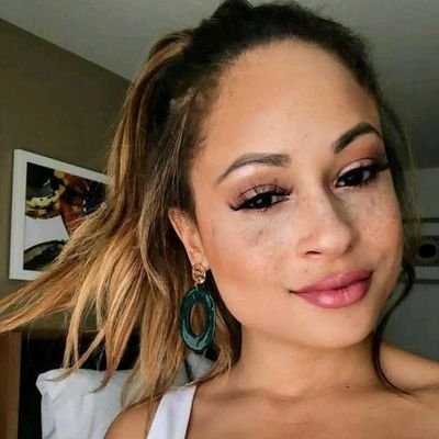 KaylaBraxt68448's profile picture. 