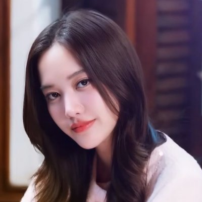 Tanapor1812's profile picture. 