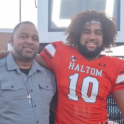 Raylon Davis Profile