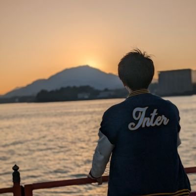 suekichi0526's profile picture. しがないインテリスタ(｡-_-｡)アラサー社会人。田舎大好きです(｡-_-｡)最近プライベートの呟き多くてごめんなさい。趣味でyoutubeもやってます。良かったら見てください♪

youtubeチャンネル↓↓
https://t.co/KhjGcJI5pN