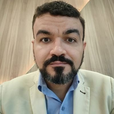 Sou Administrador, Especialista em Governança Corporativa/Clínica, Planejamento, Ger. Projetos, Melhoria de Processos e Privacidade e Proteção de Dados (DPO)