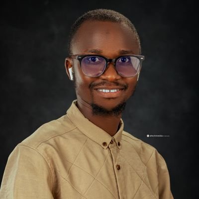 I'm a web developer and data analyst in creating scalable solutions with Python, JavaScript, React, Node.js, Express, and MongoDB.