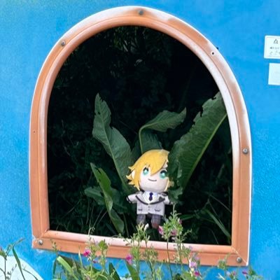 8yi3fY9ik970omR's profile picture. 月には兎がちゃんといた！