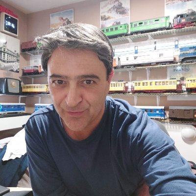 ALVAROPEASIMON1's profile picture. ¡Viva la Radio Siempre!  100 años de Radio.

https://t.co/5kxjSglq7A