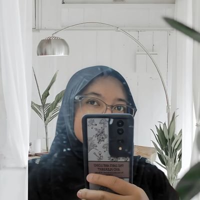 norsyakirah_'s profile picture. 🙉 And i shall live in this imperfect life of mine in radical amazement.